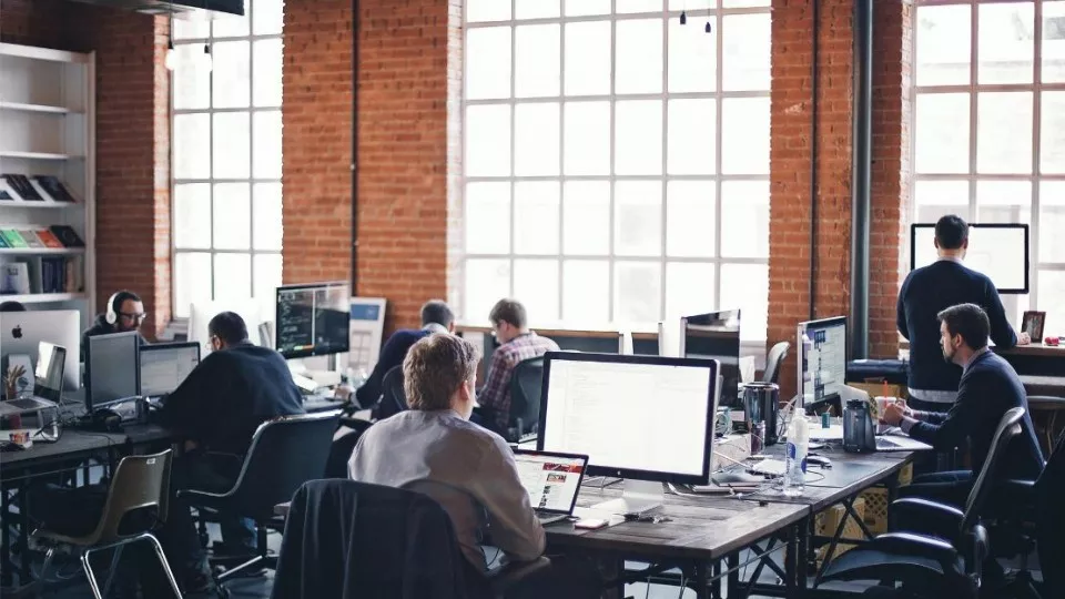 Как выбрать веб-студию в Долинске по кейсам